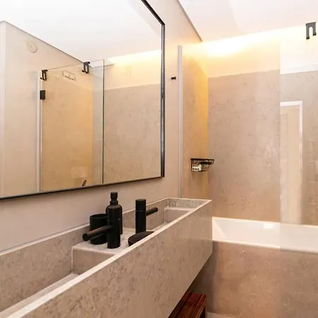 Stylish By Av. Da Liberdade * Lissabon